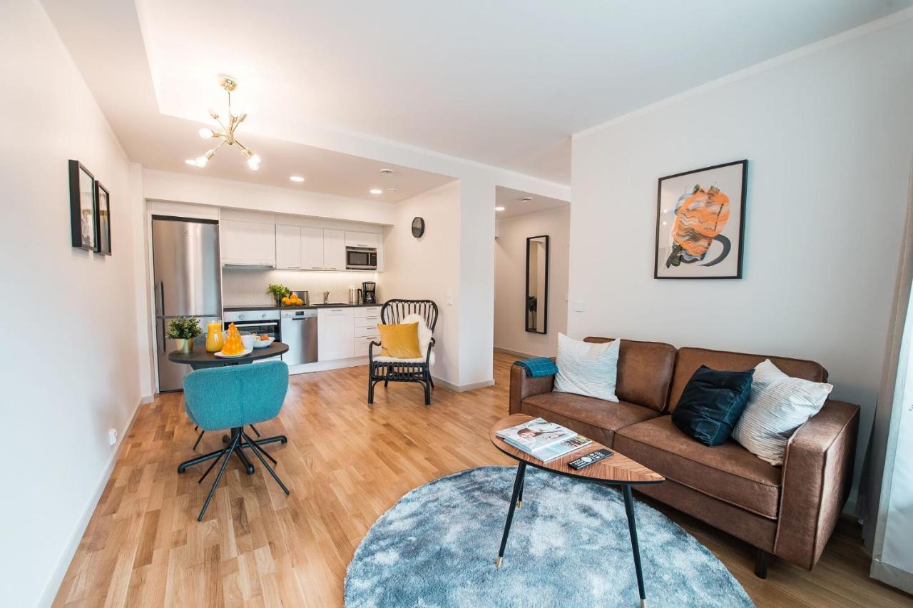 Forenom Serviced Apartments Helsinki Toeoeloe Exterior photo
