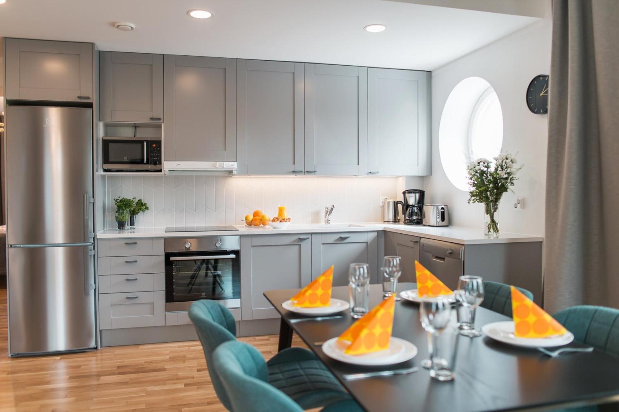 Forenom Serviced Apartments Helsinki Toeoeloe Exterior photo