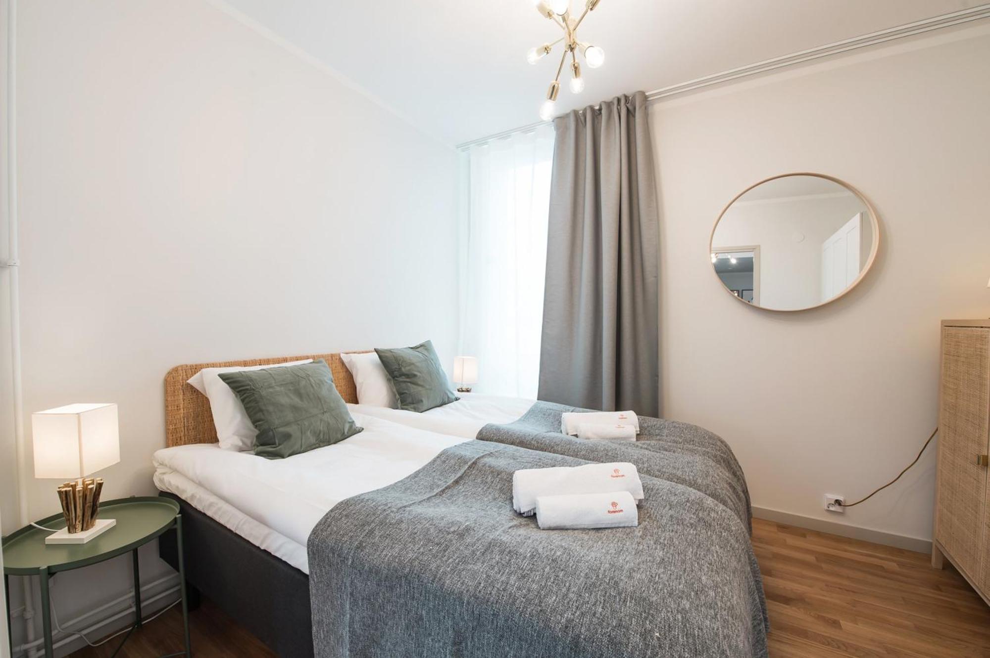 Forenom Serviced Apartments Helsinki Toeoeloe Exterior photo