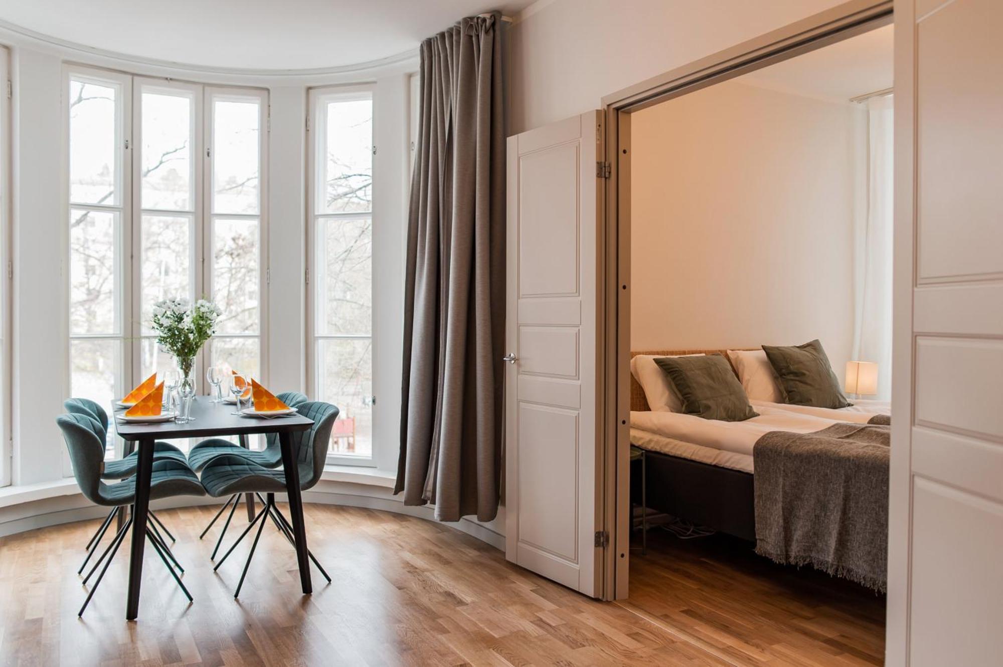Forenom Serviced Apartments Helsinki Toeoeloe Exterior photo