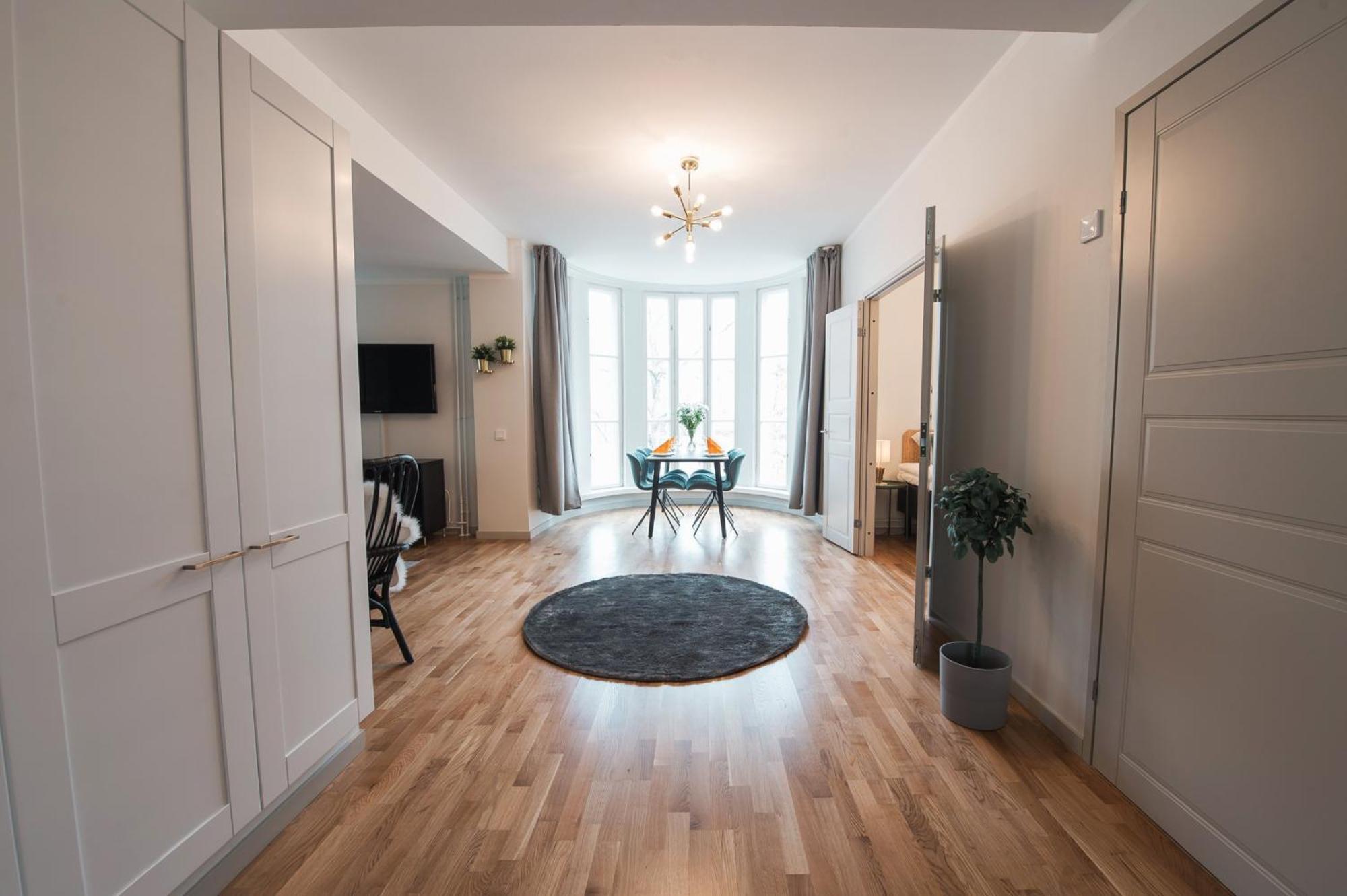 Forenom Serviced Apartments Helsinki Toeoeloe Exterior photo