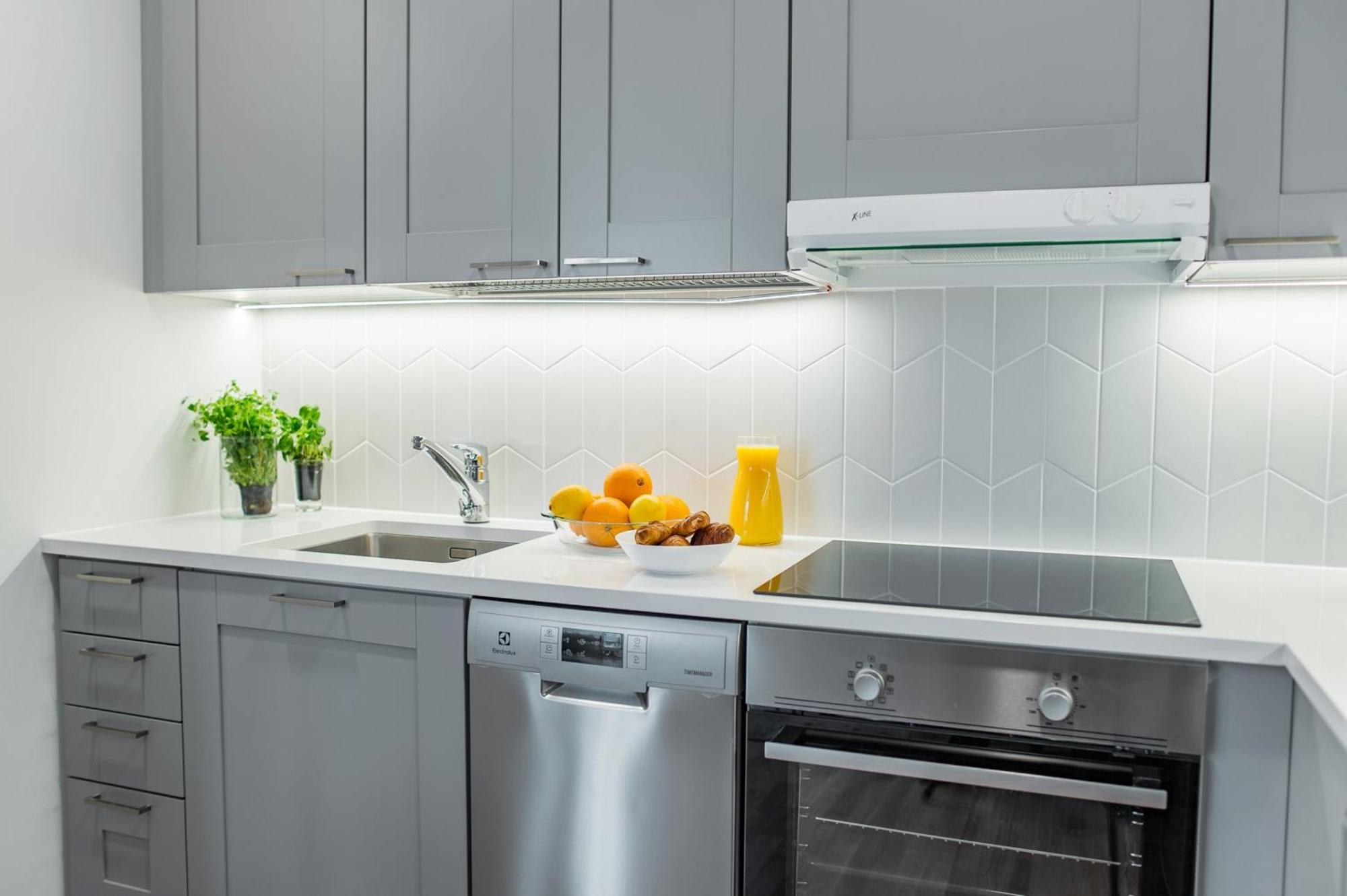 Forenom Serviced Apartments Helsinki Toeoeloe Exterior photo